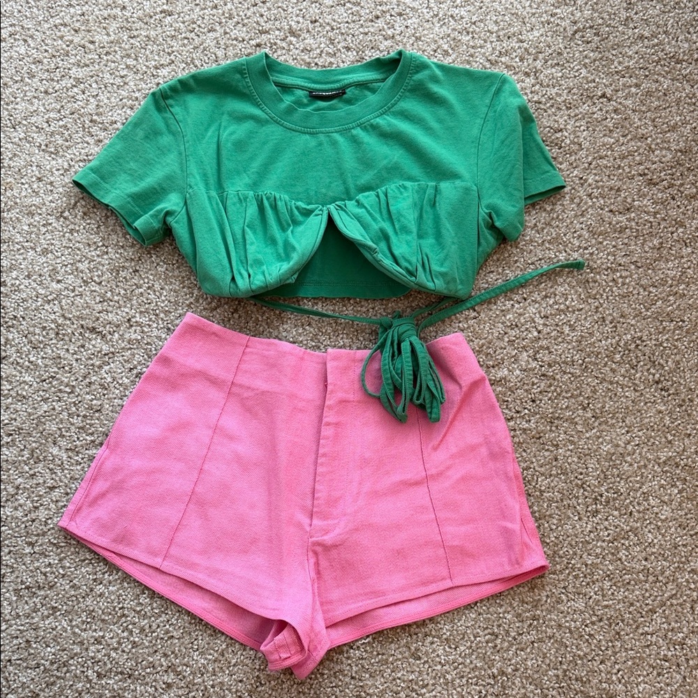 Jacquemus Green Top and Pink High Waist Shorts Set